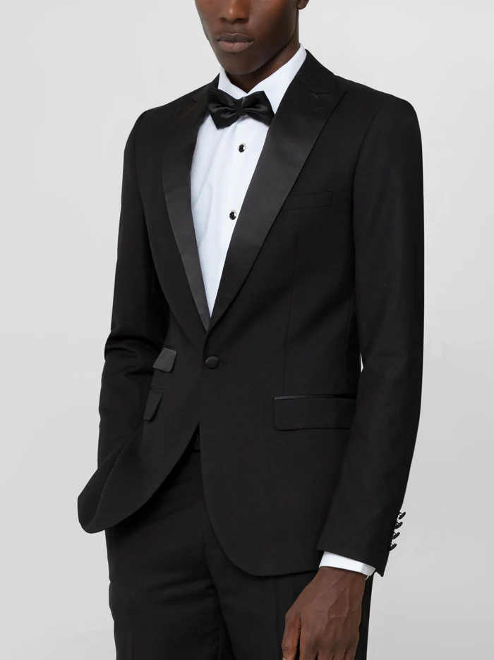 Black Peak Lapel Ticket Pocket Tuxedo - Image 2