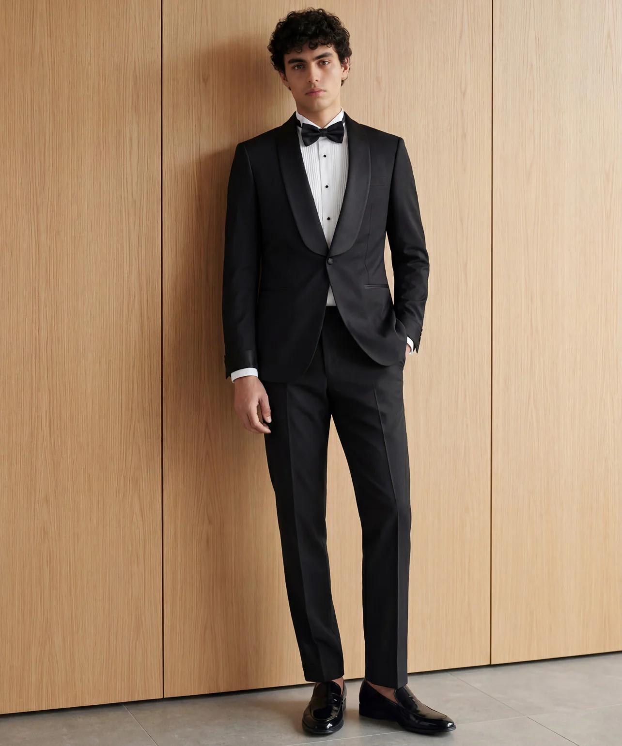 Black Wide Shawl Lapel Tuxedo With Cuffs - Image 5